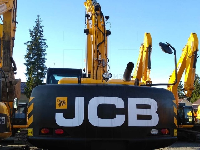 Спецтехника JCB в лизинг в Москве